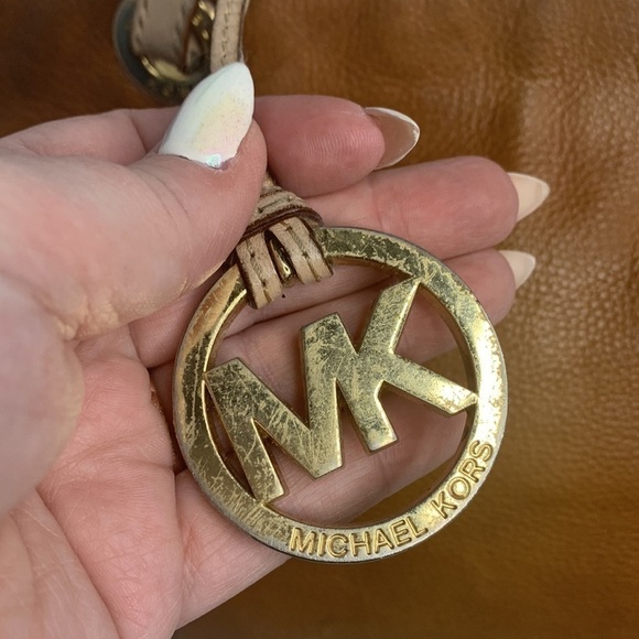 Michael Michael Kors Jet Set Tote in luggage/Buff - Picture 7 of 10